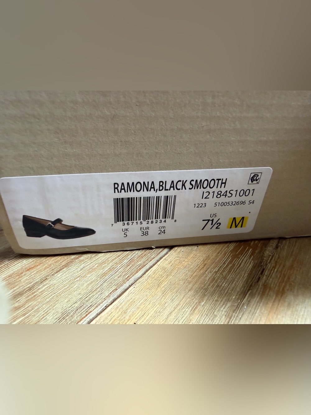 SOUL Naturalizer Ramona Black Leather Mary Jane Flats with Buckle - Picture 6 of 7